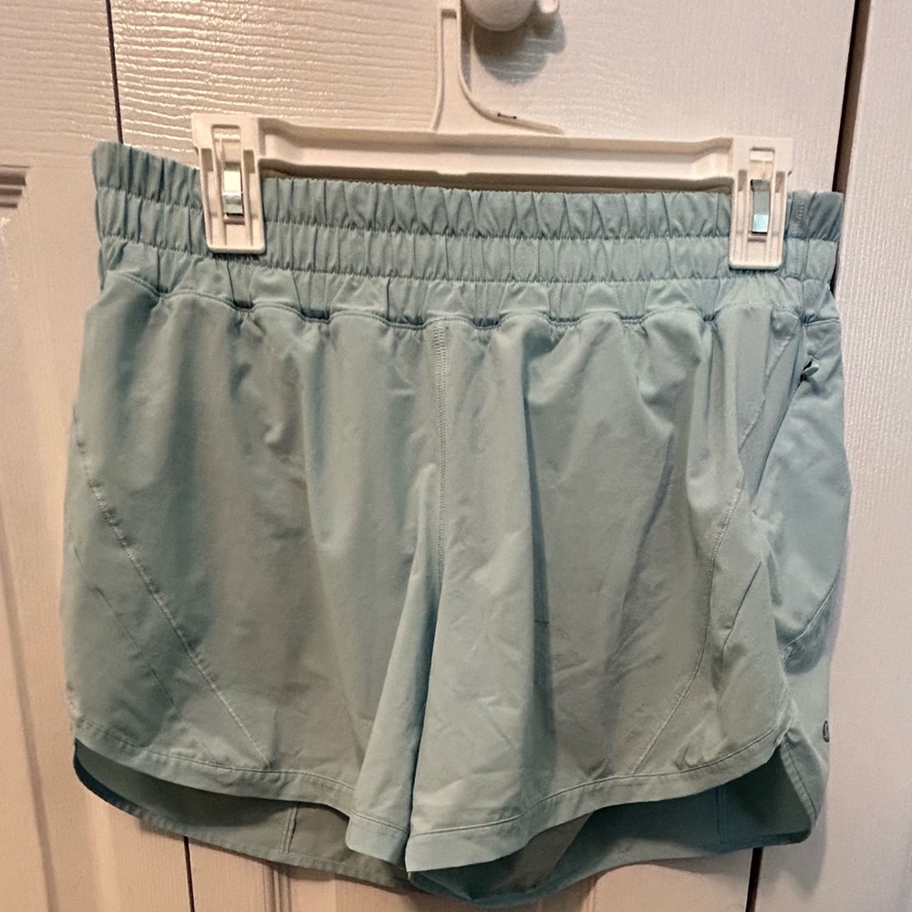 Lululemon Track That Mid Rise Short 5” Size 10